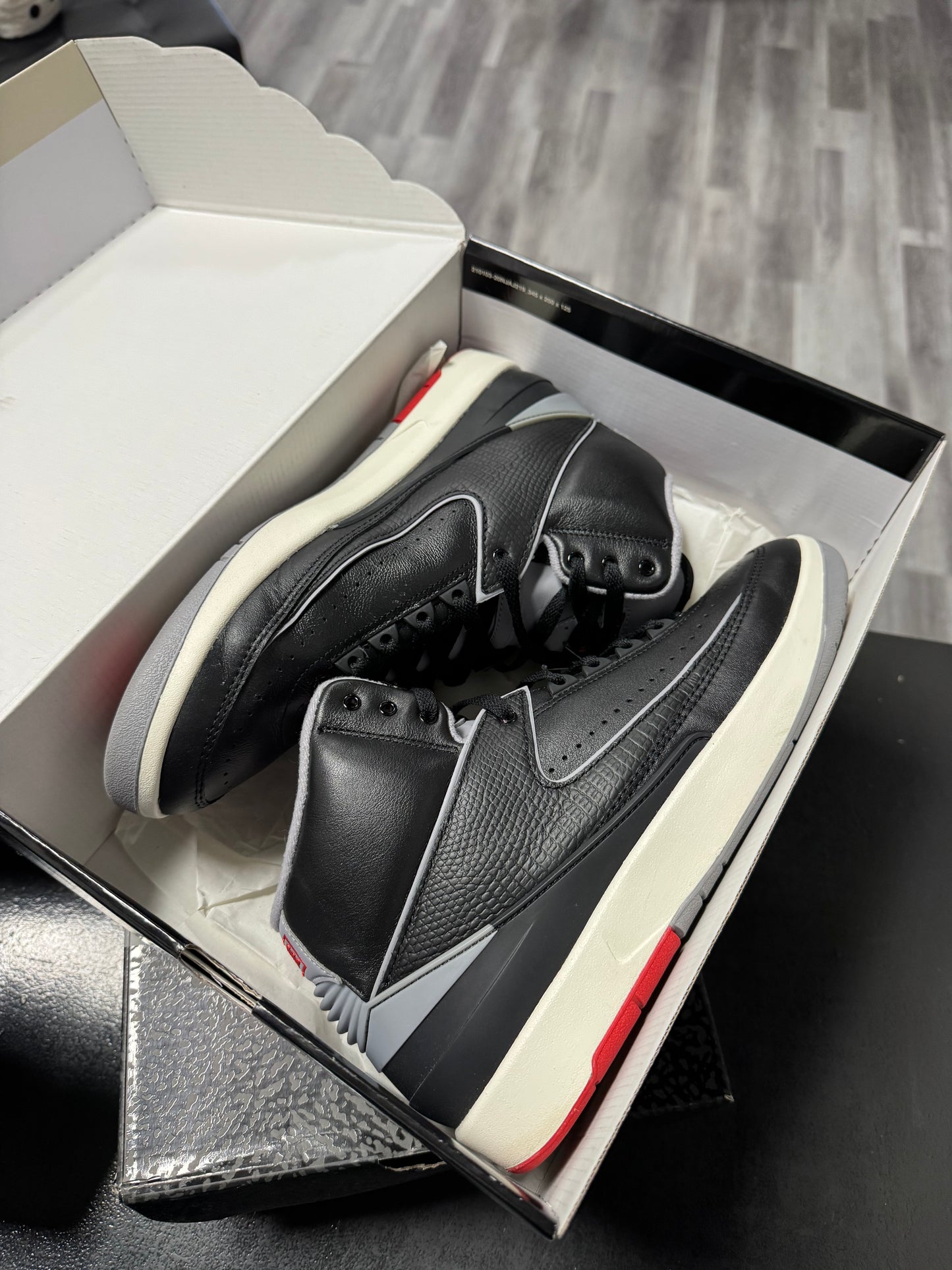 Jordan 2 Black Cement / Preowned