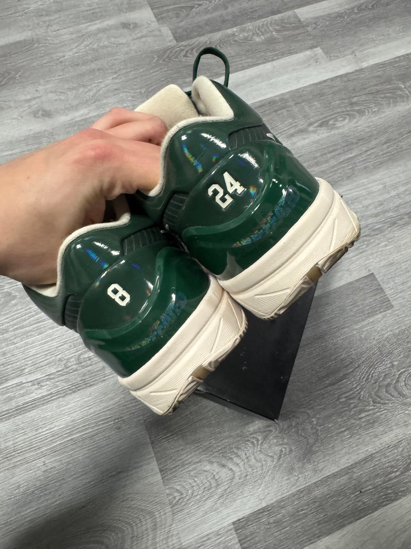 Kobe 4 UNDFTD Milwaukee Bucks / Preowned