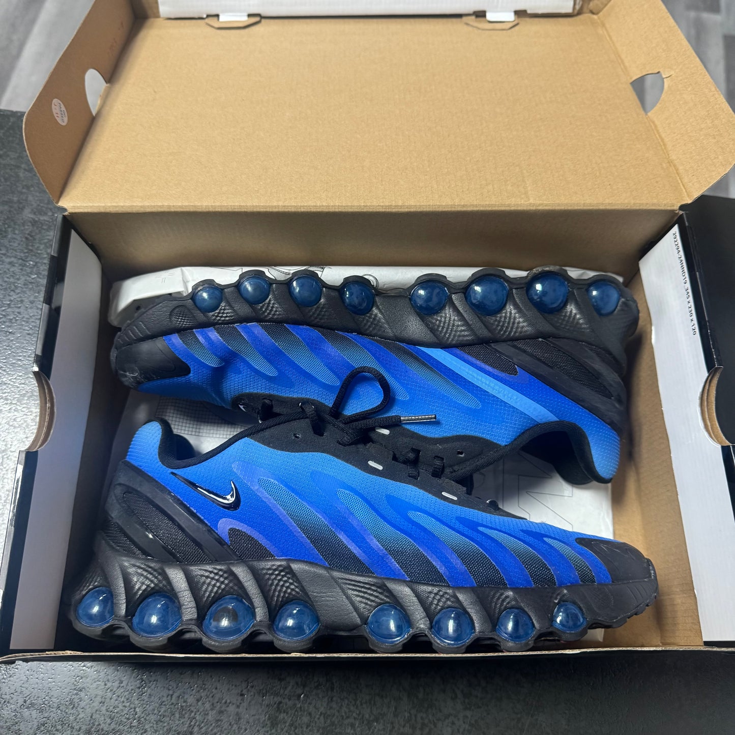 Air Max DN8 Hyper Royal / Preowned