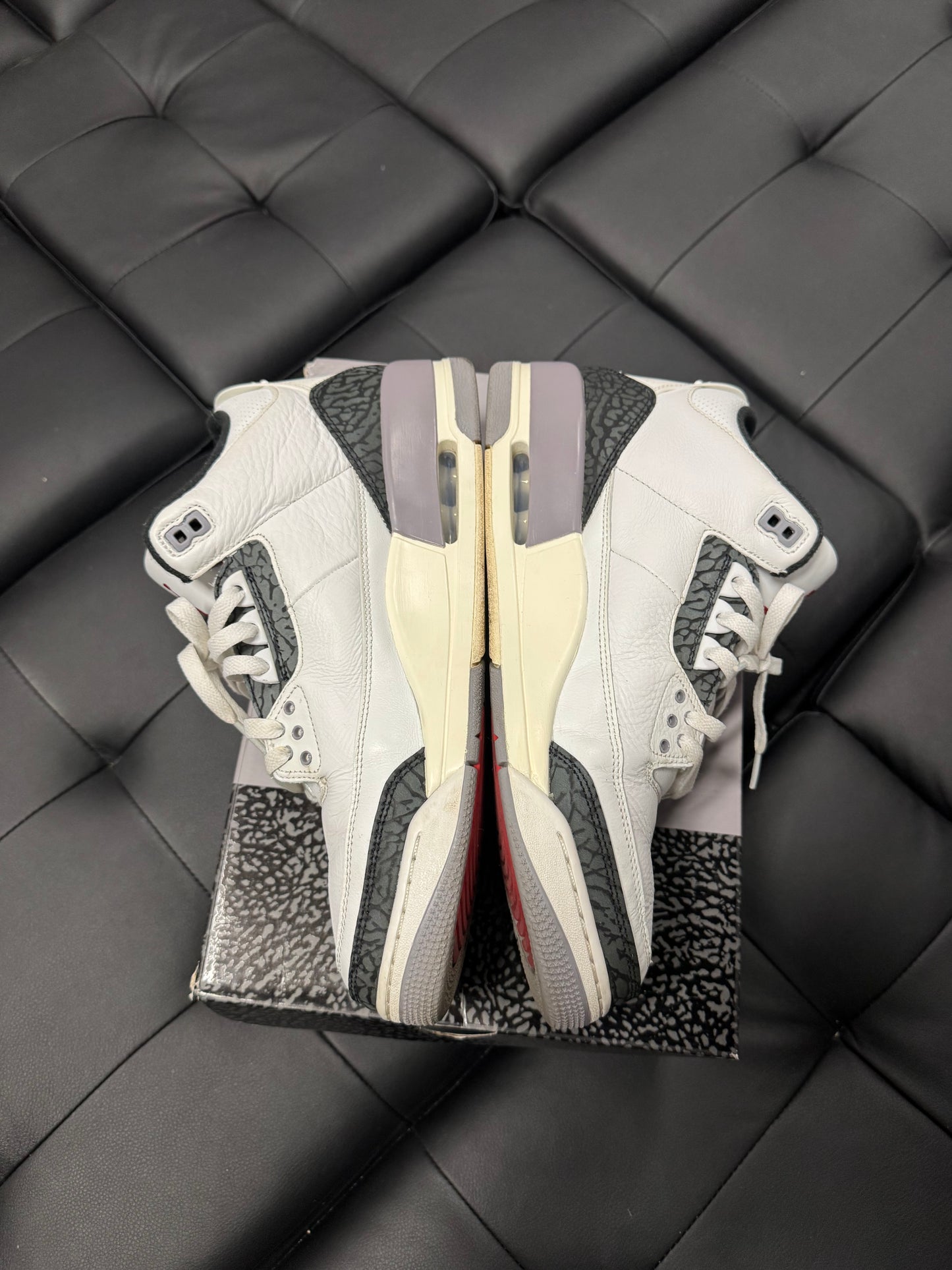 Jordan 3 Cement Grey / Preowned