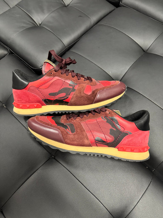 Valentino Garavani Red Camo Rockrunner / Preowned