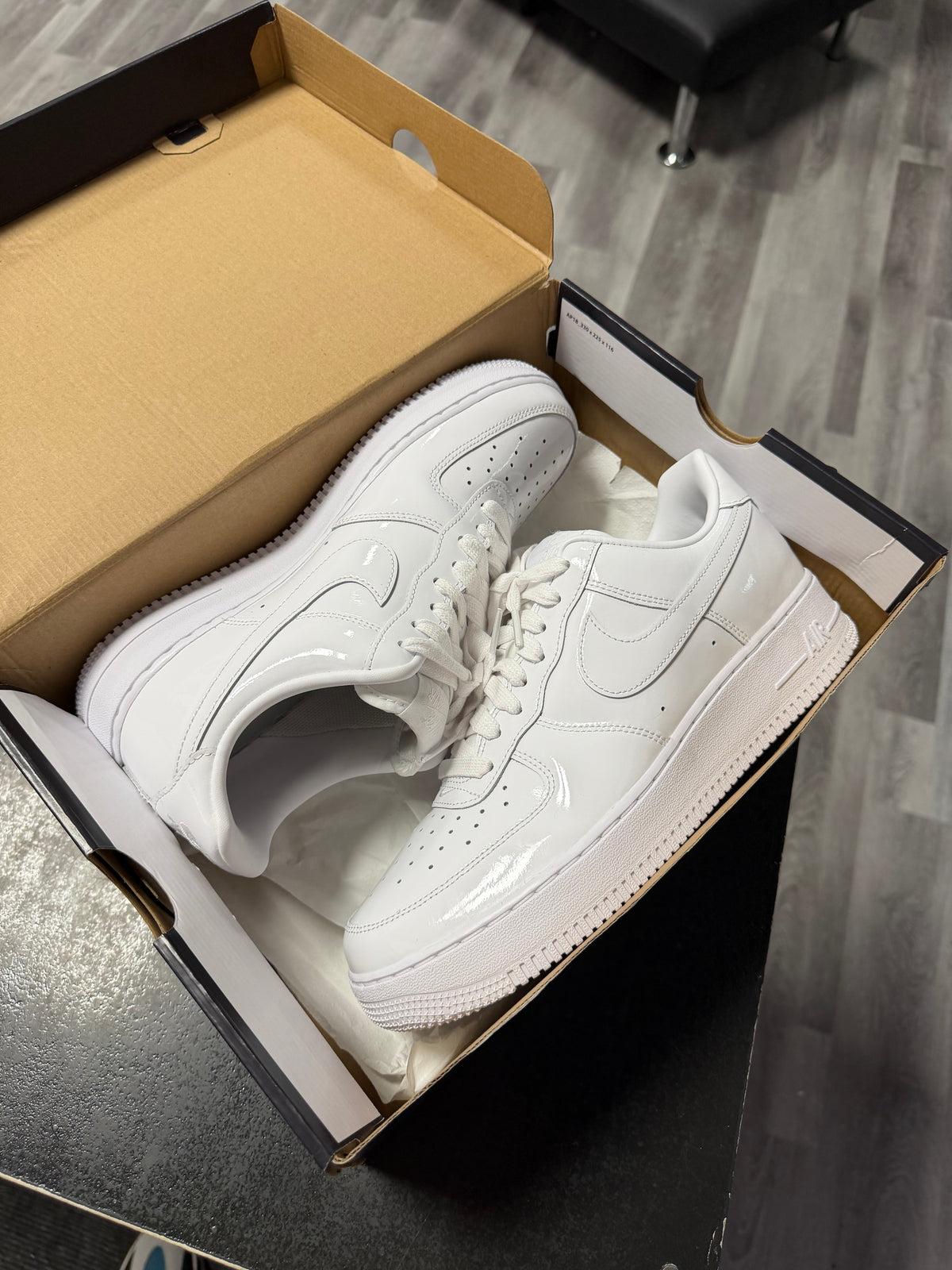 Air Force 1 Low White Patent / Preowned