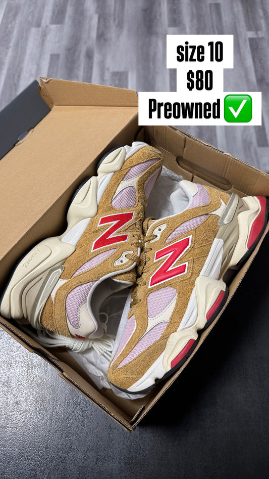 New Balance 9060 / Preowned