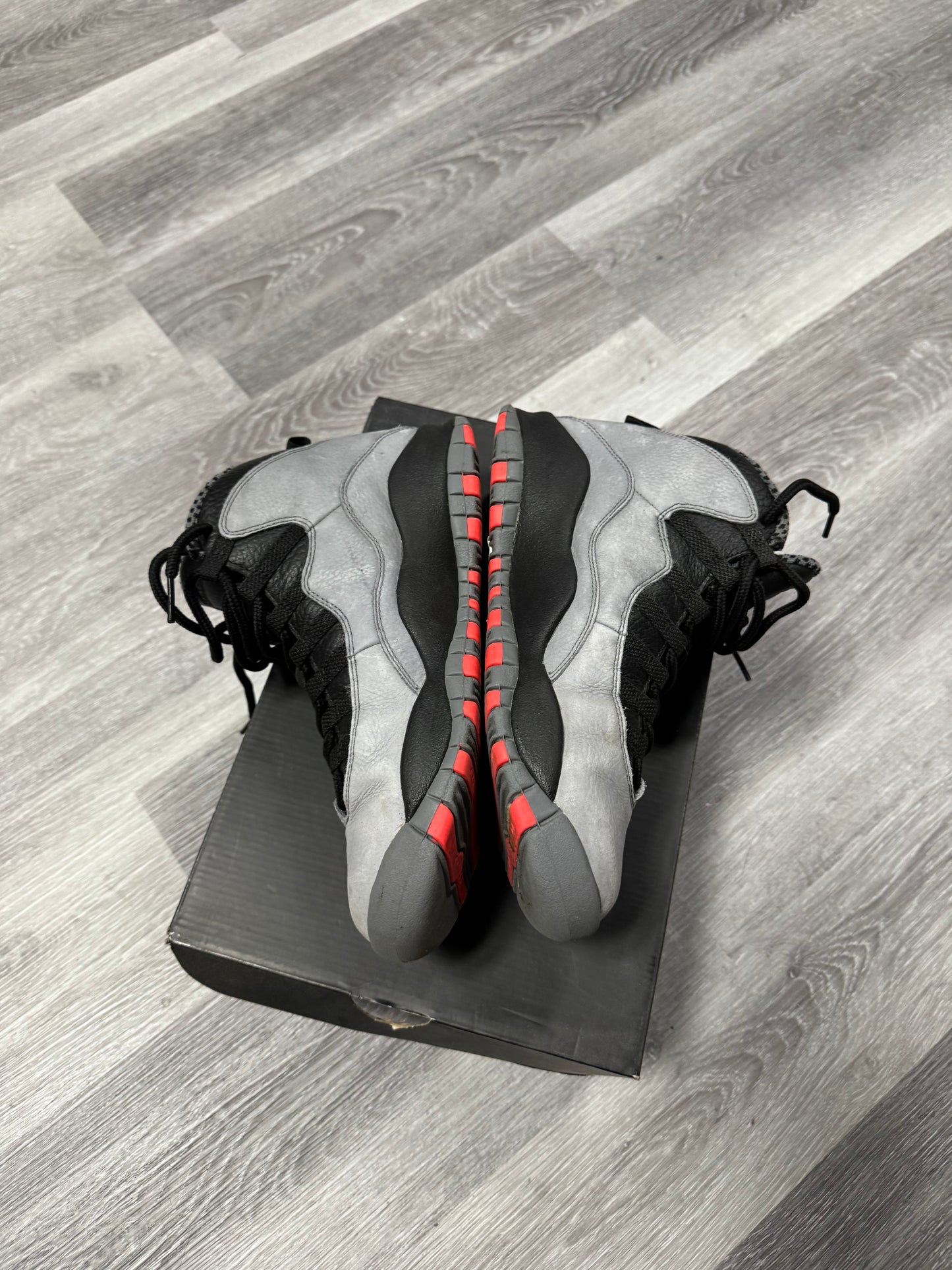Jordan 10 Infrared / Preowned