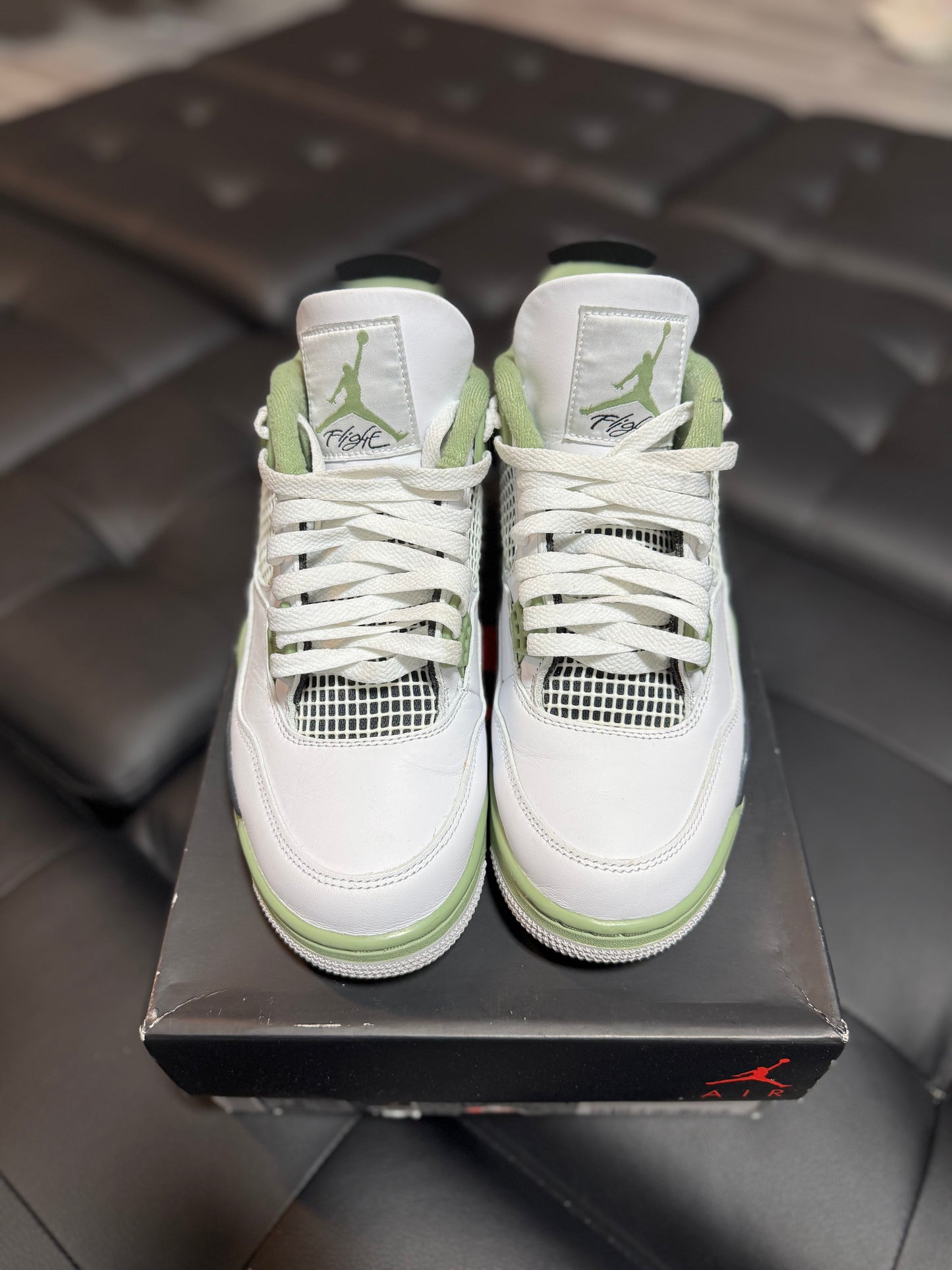 Jordan 4 Seafoam / Preowned