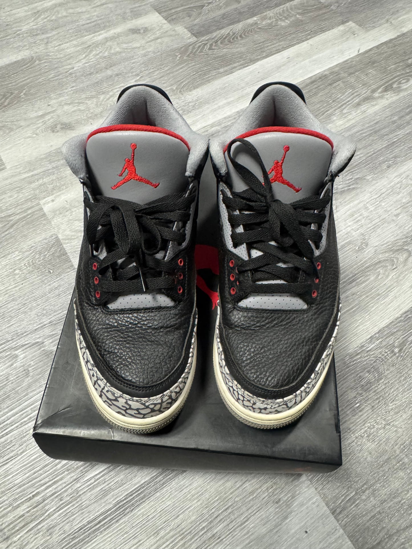 Jordan 3 Black Cement (2018) / Preowned