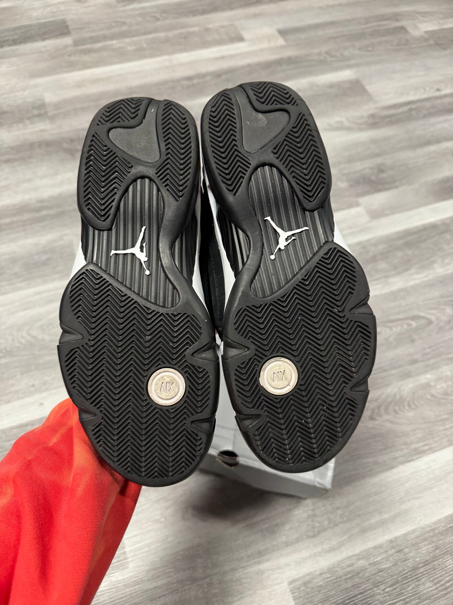 Jordan 14 Oreo / Preowned