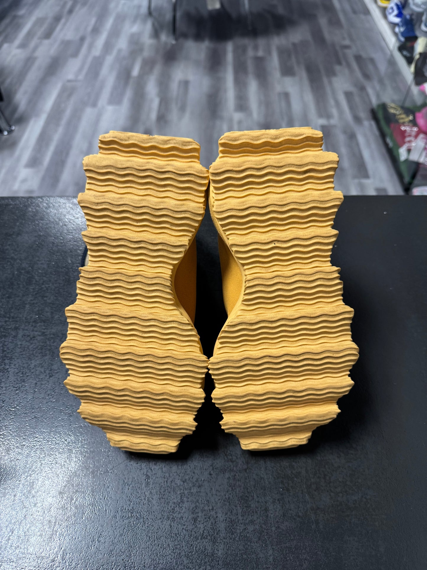 Yeezy Knit Runner Boot Sulfur / Preowned