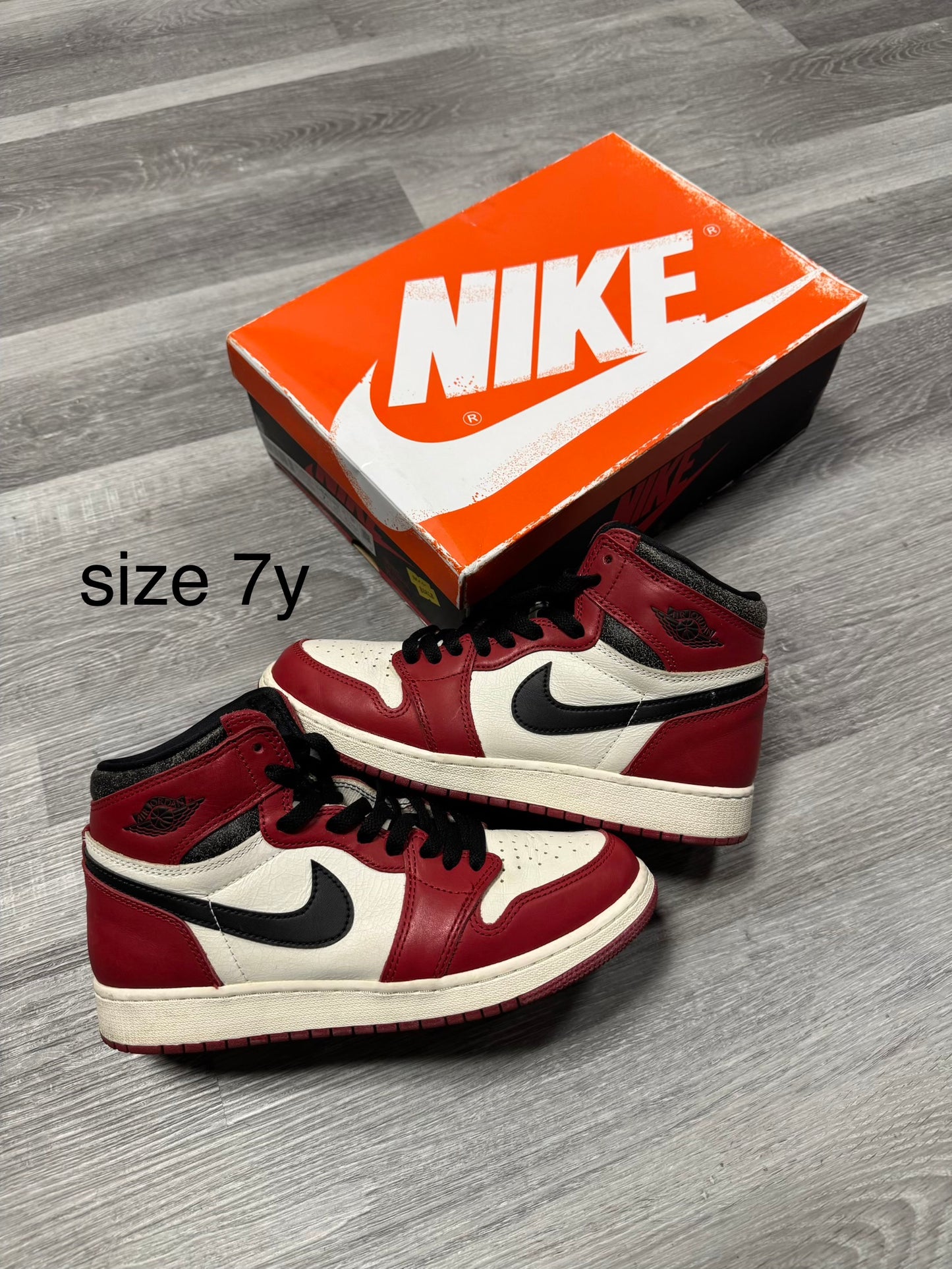 Jordan 1 Lost and Found / Preowned