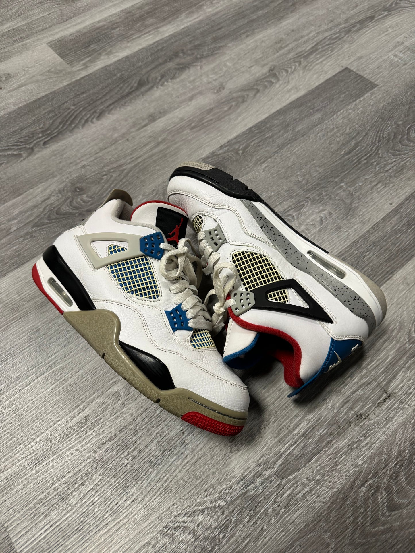 Jordan 4 What The / Preowned