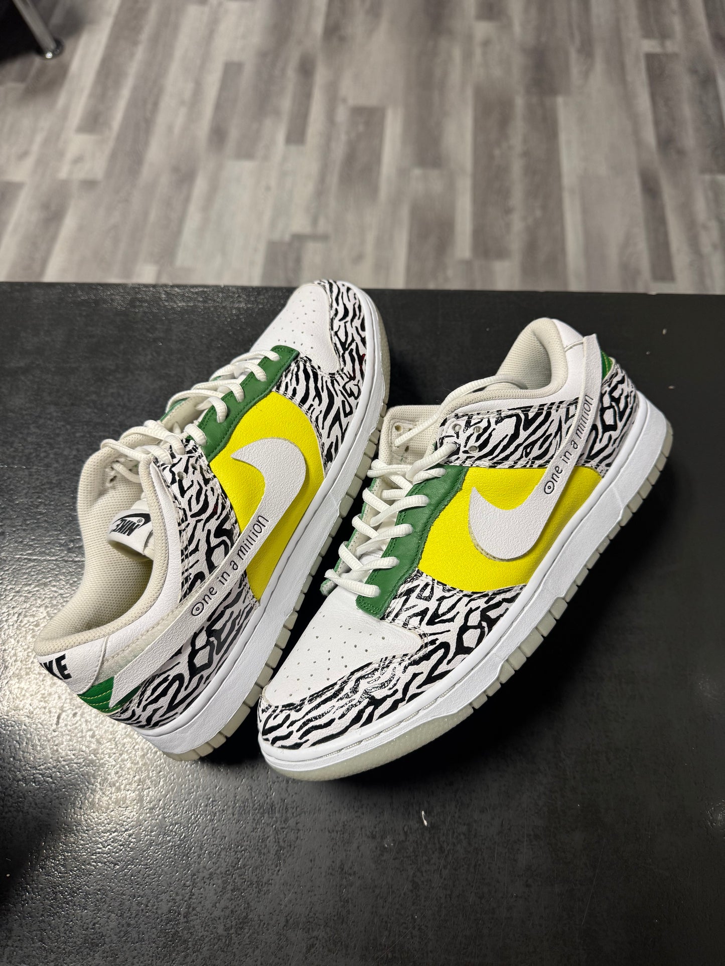 Dunk Low Doernbecher Zoe / Preowned