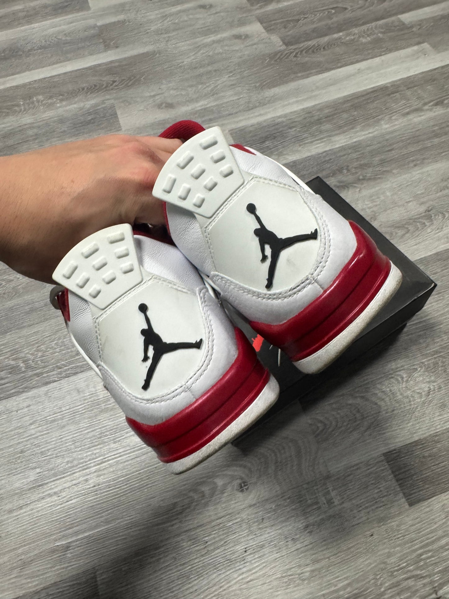 Jordan 4 Alternate 89 / Preowned
