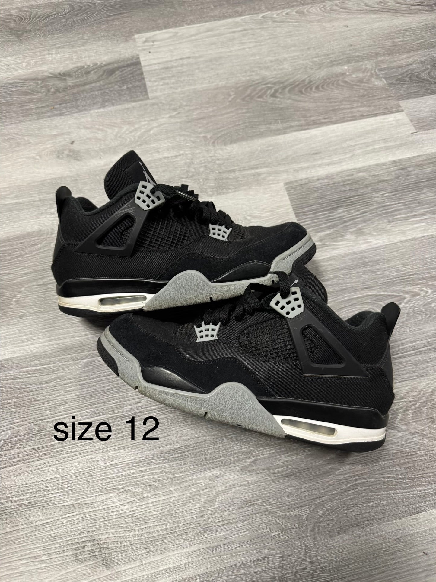 Jordan 4 Black Canvas / Preowned