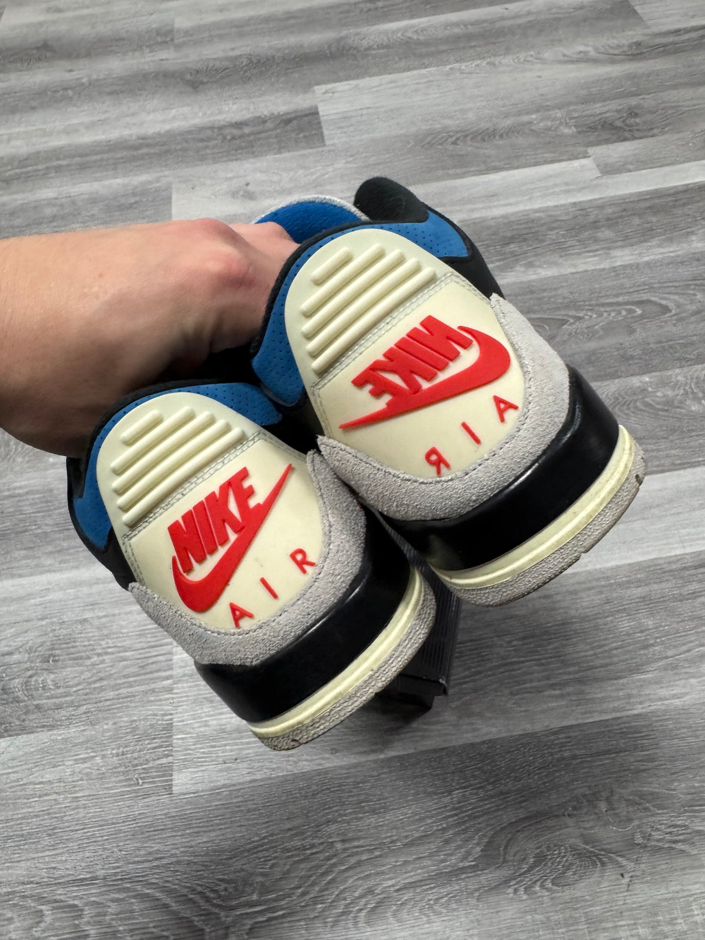 Jordan 3 Rare Air / Preowned