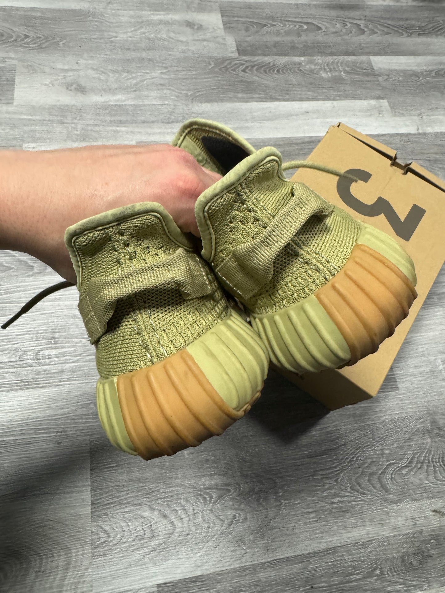 Yeezy 350 Sulfur / Preowned
