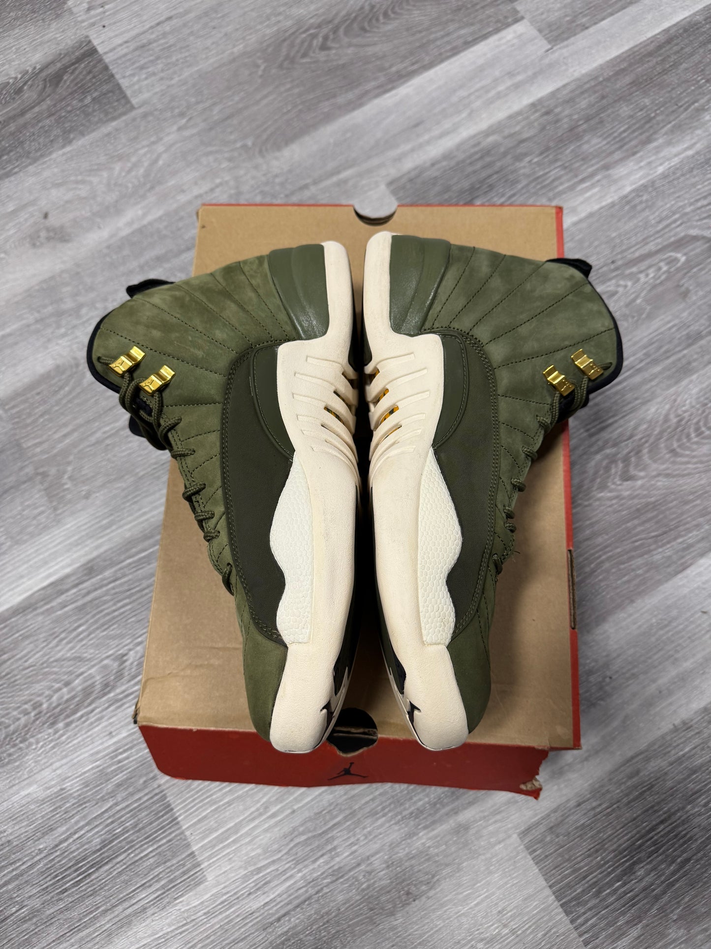 Jordan 12 Chris Paul Class of 2003 / Preowned