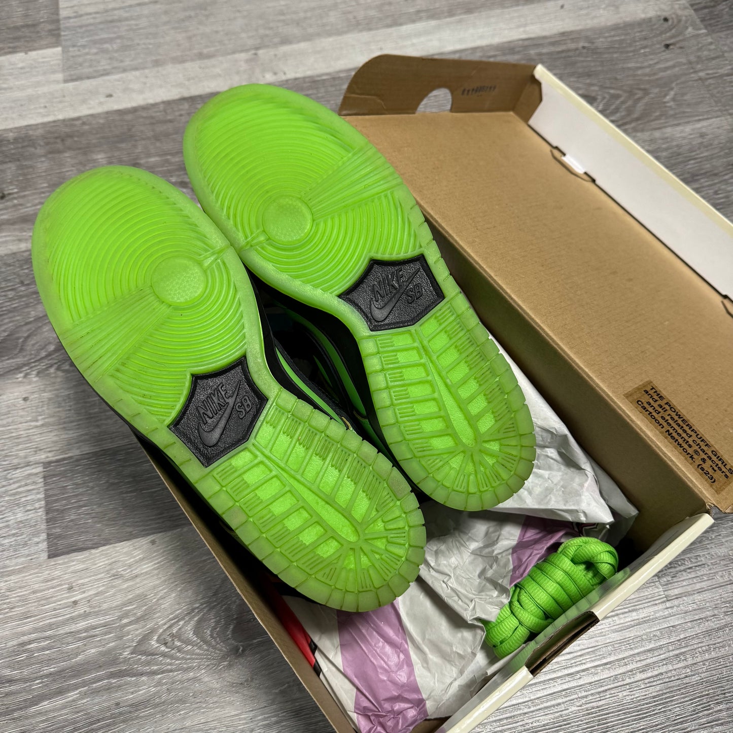 Dunk Low SB Powerpuff Buttercup / Preowned