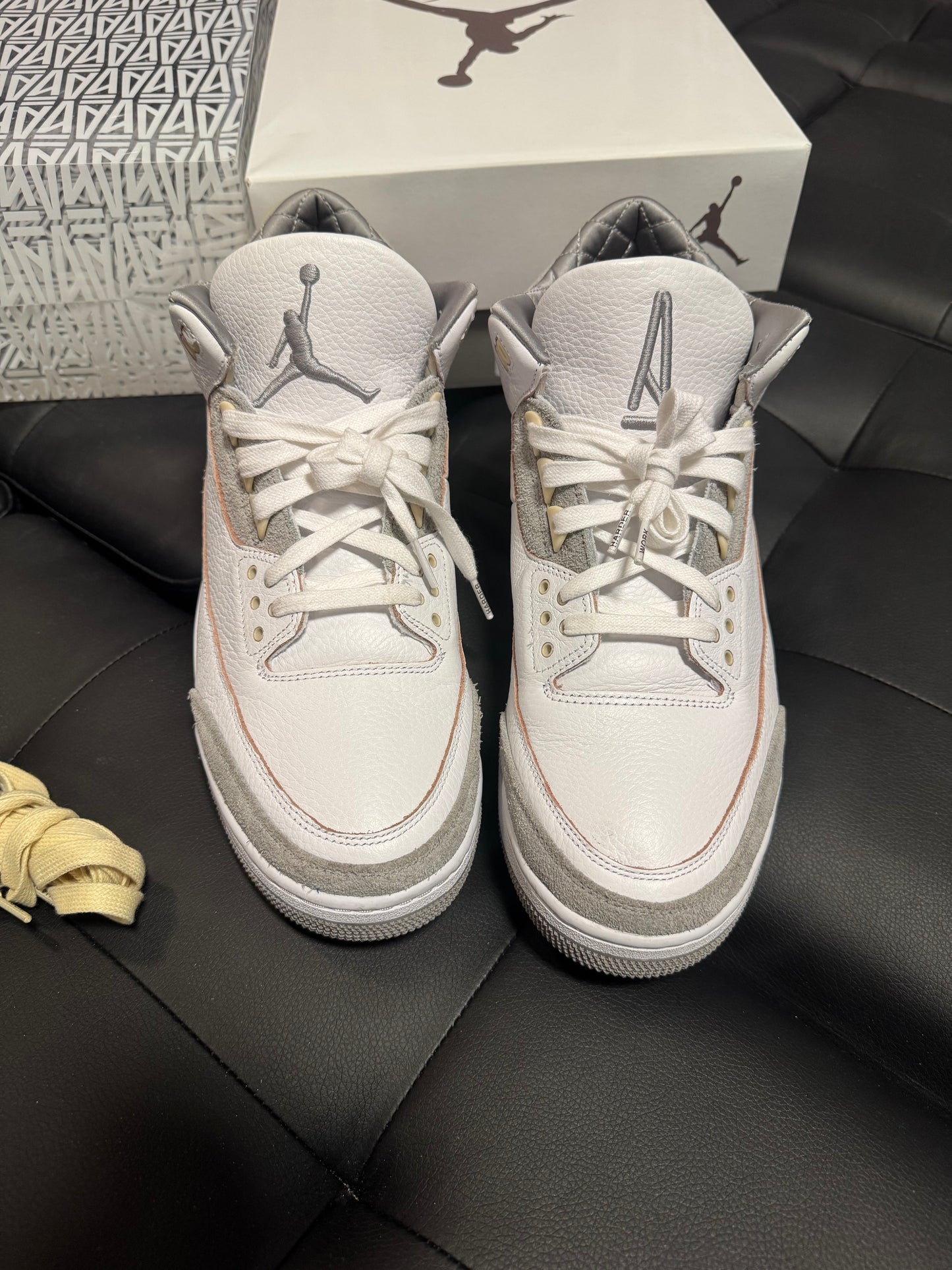 Jordan 3 A Ma Maniére / Preowned