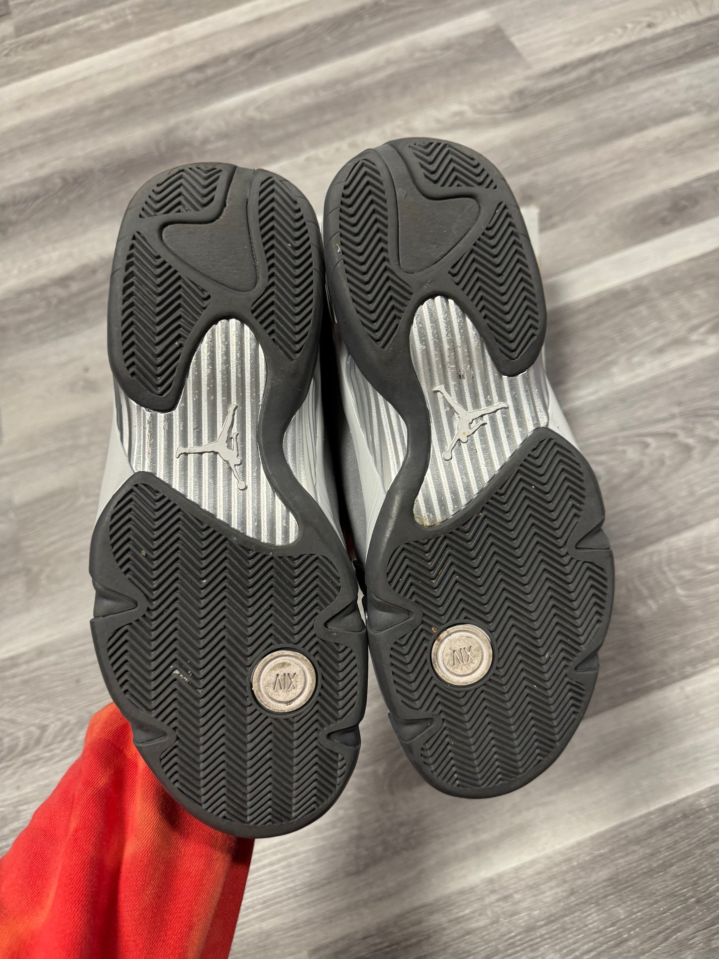 Jordan 14 Flint / Preowned