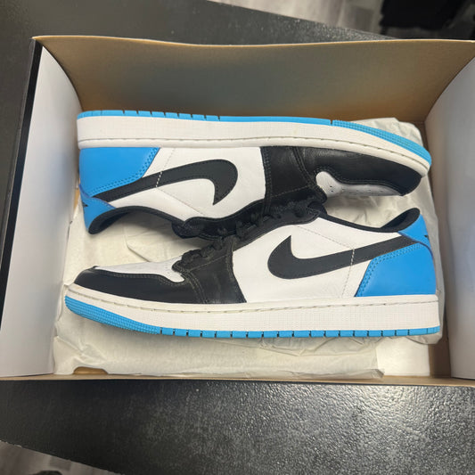 Jordan 1 Low OG Powder Blue / Preowned
