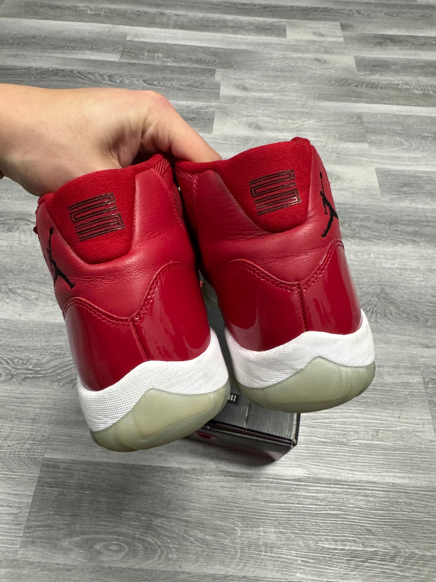 Jordan 11 Win Like '96 / Preowned