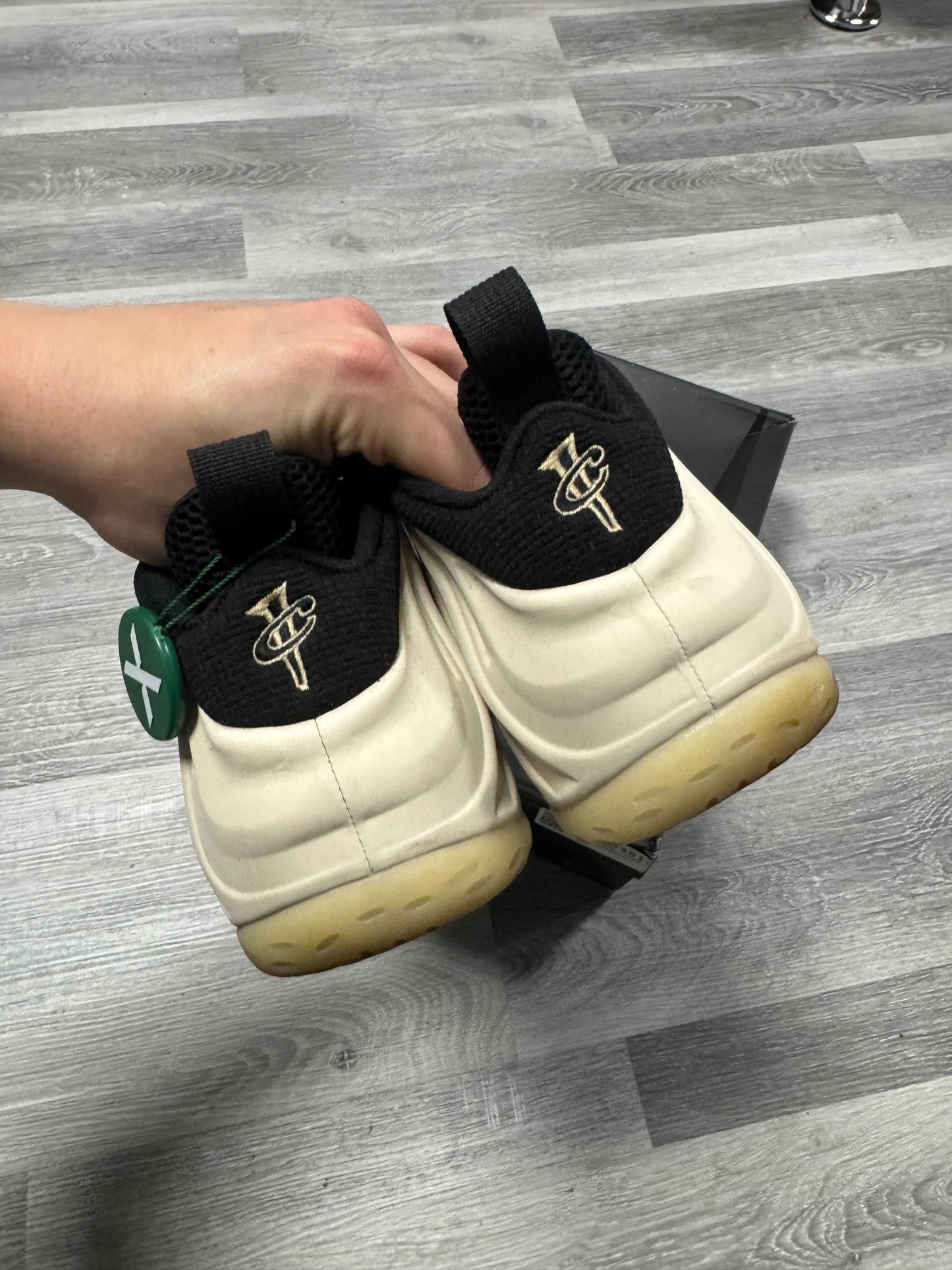 Nike Air Foamposite One Light Orewood / Preowned