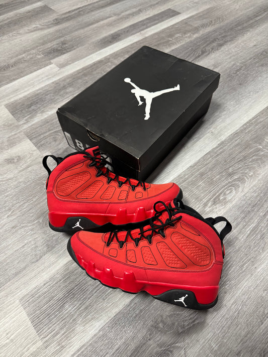 Jordan 9 Motorboat Jones / Preowned