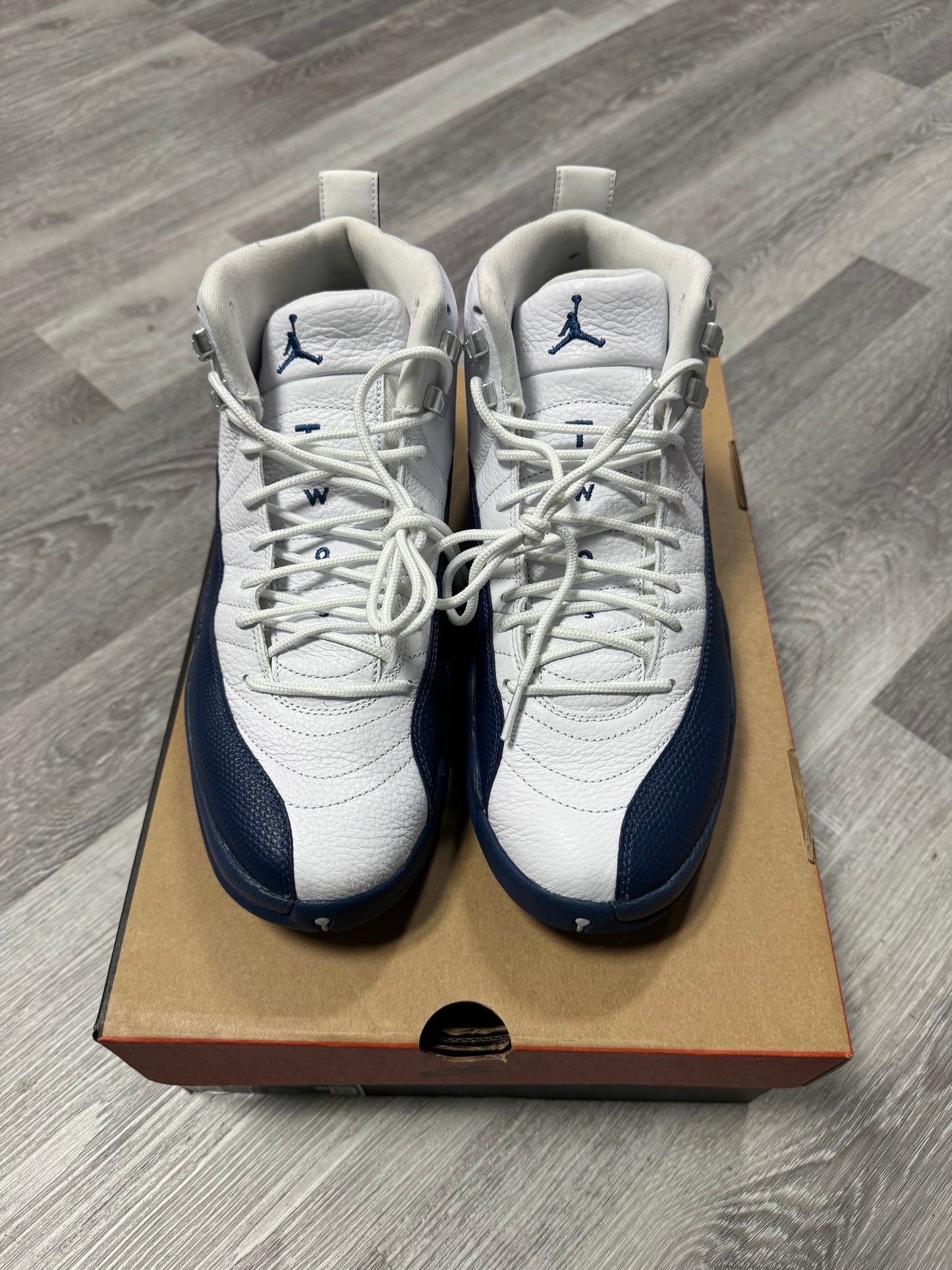 Jordan 12 French Blue / Preowned