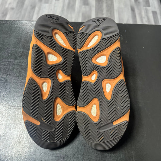 Yeezy 700 Enflame Amber / Preowned