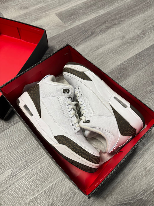 Jordan 3 Mocha / Preowned