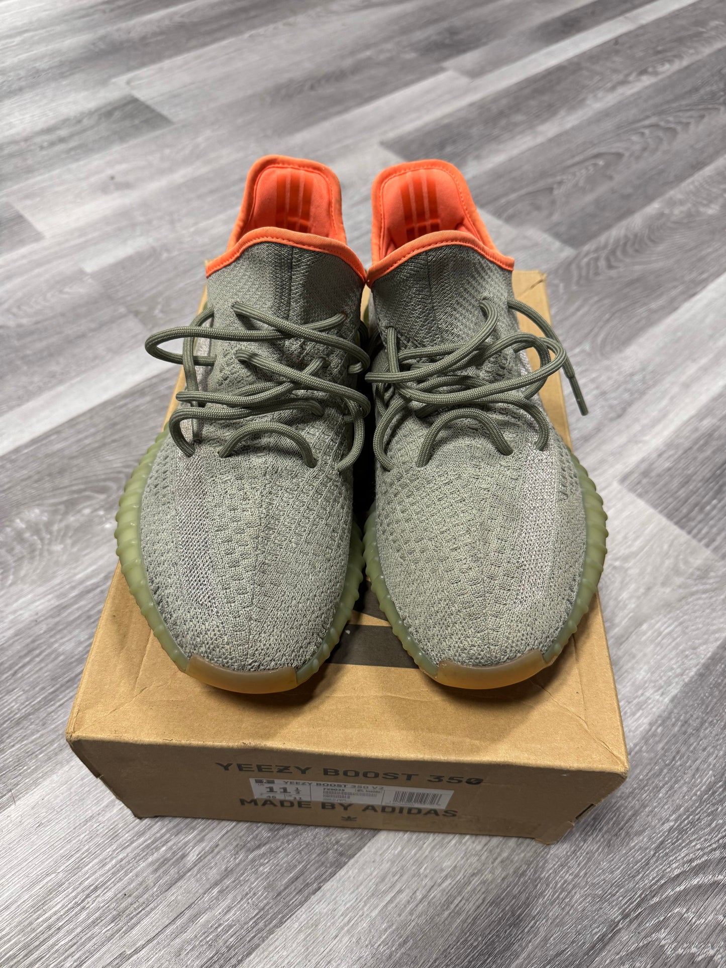 Yeezy 350 Desert Sage / Preowned