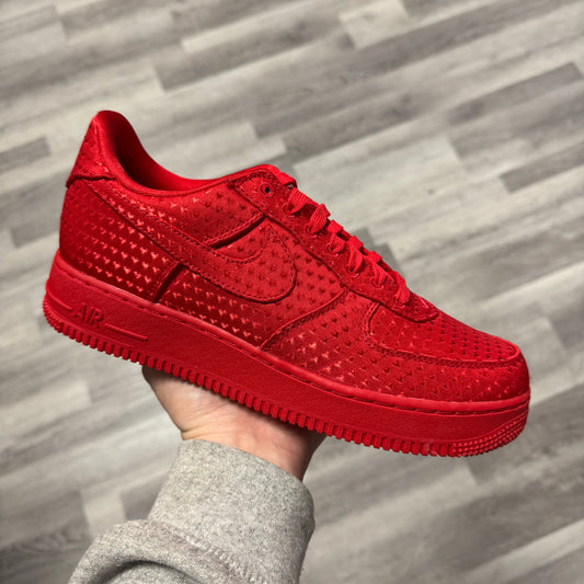 Air Force 1 Low Valentines Day Red / Brand New