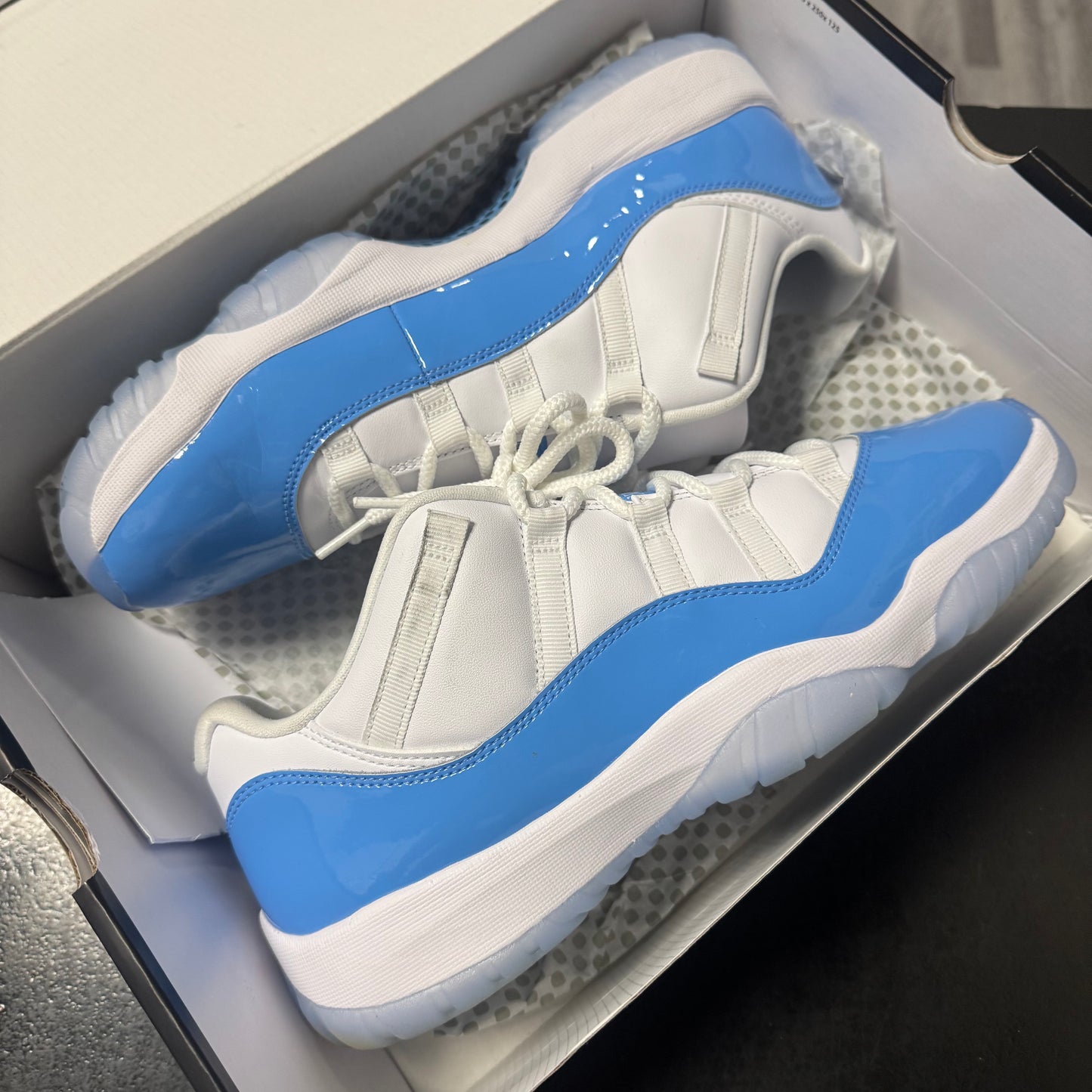 Jordan 11 Low UNC (2026)/ Preowned