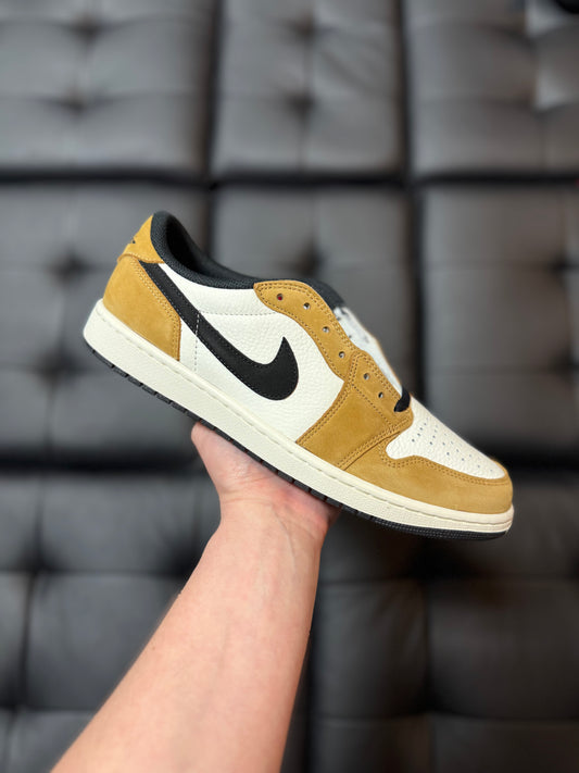 Jordan 1 Low Rookie of the Year / Brand New