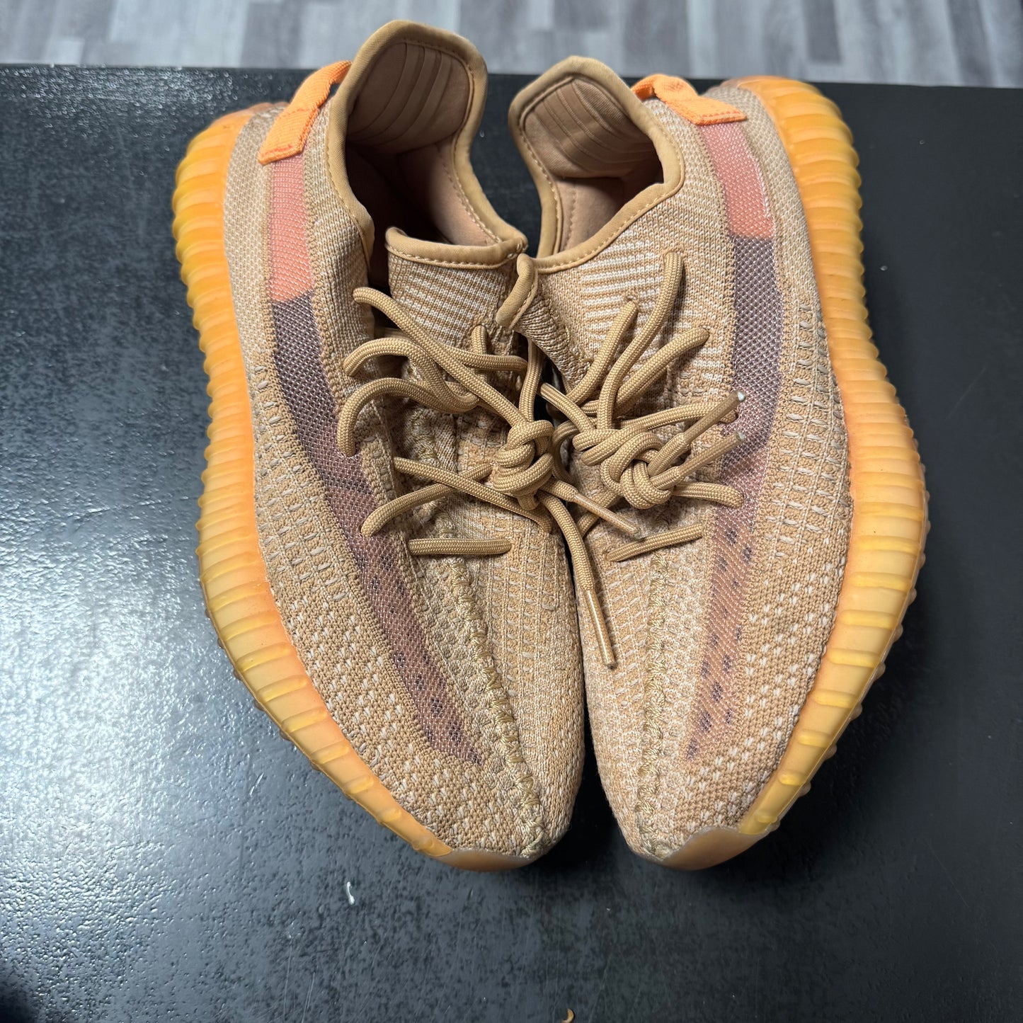 Yeezy 350 Clay / Preowned