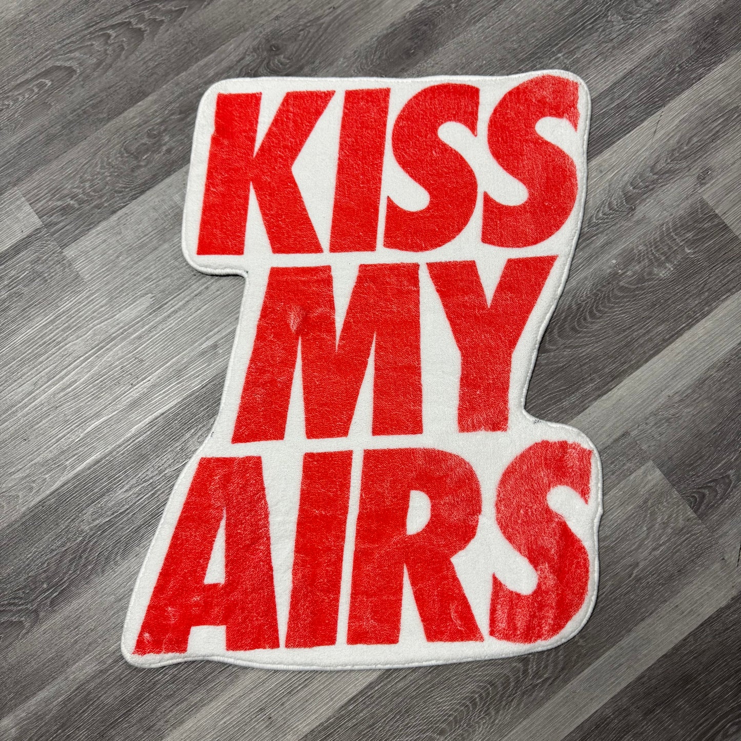 Kiss My Airs Rug