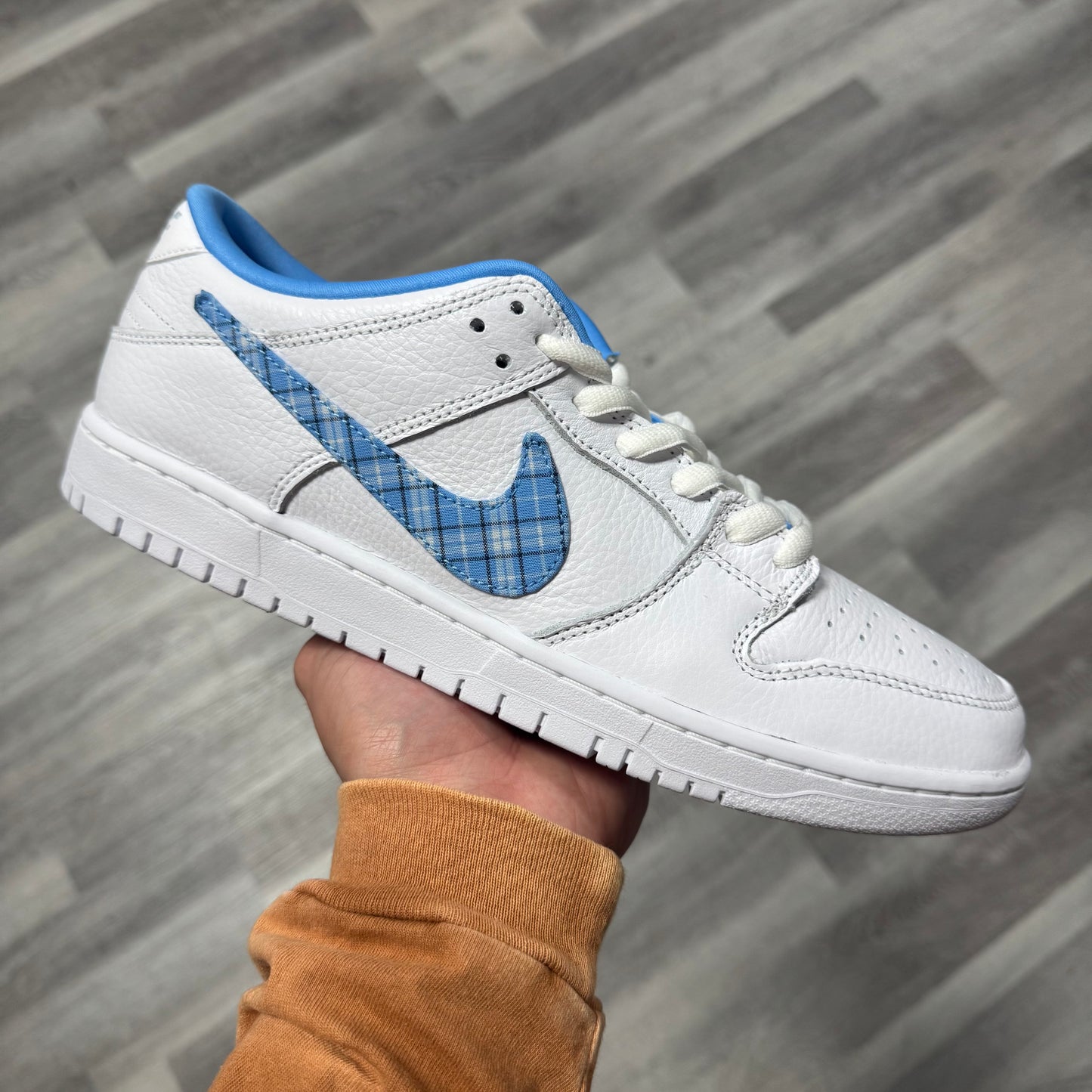 Dunk Low SB Nicole Hause / Brand New