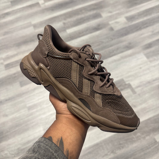 Adidas Ozweego Earth Strata / Brand New
