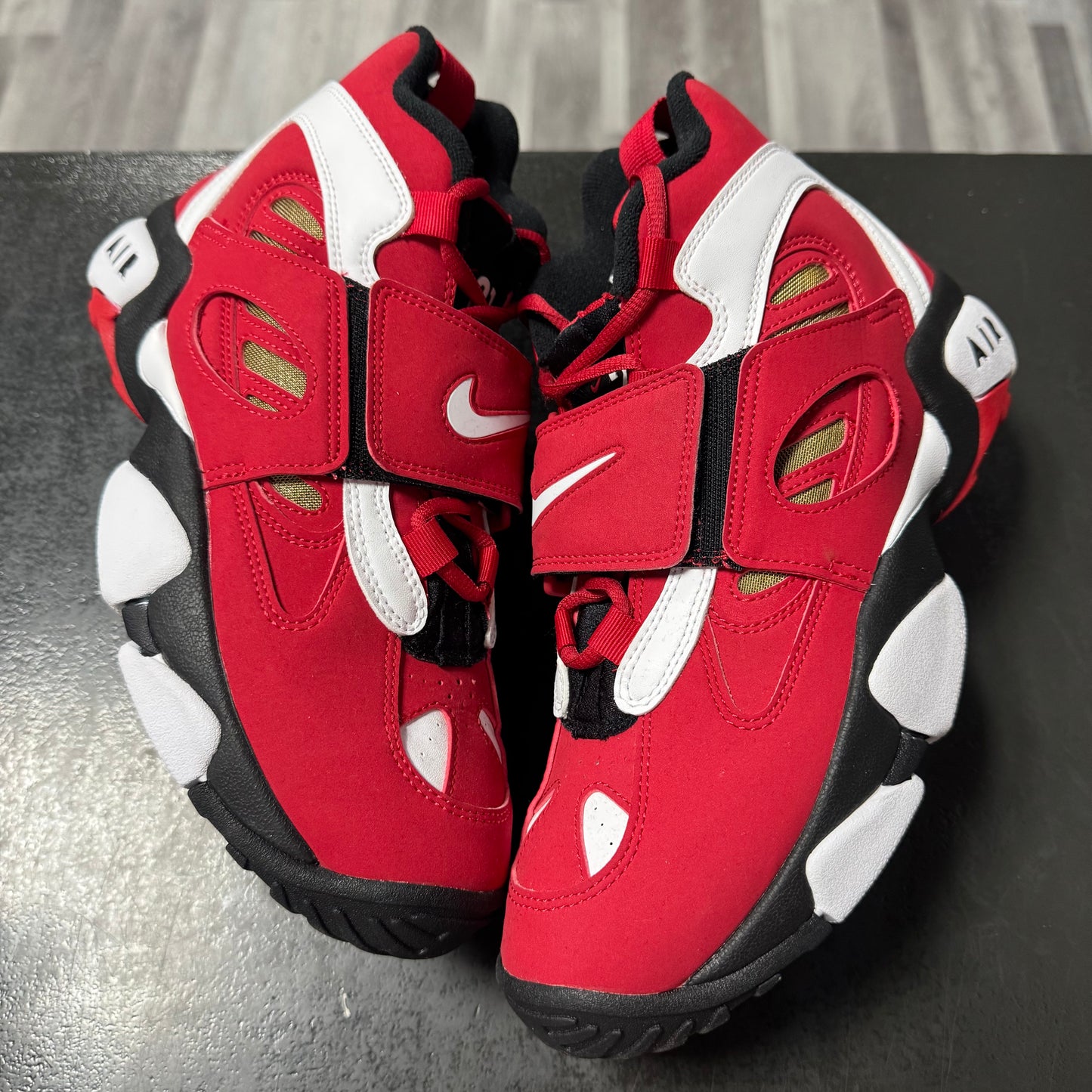 Nike Air Diamond Turf 2 Fire Red / Preowned