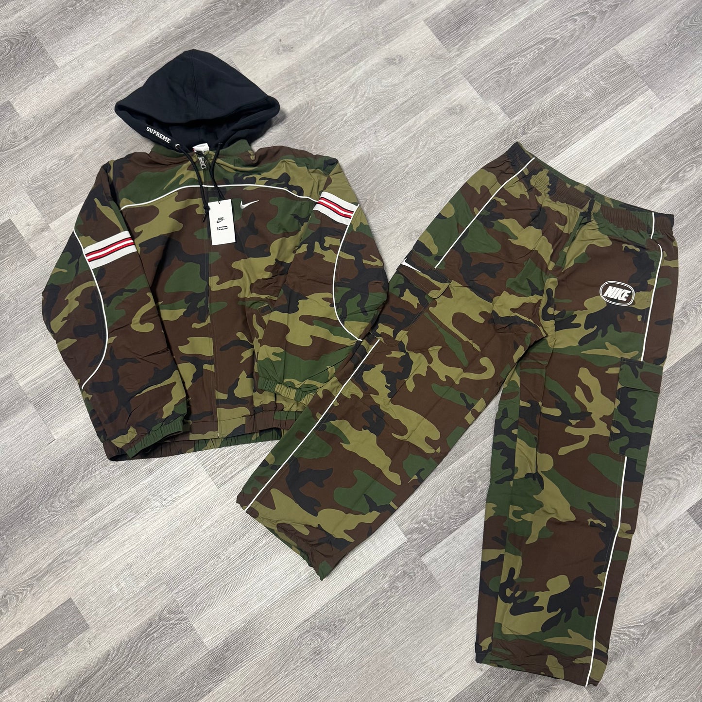Supreme Nike Nylon Set (Camo)