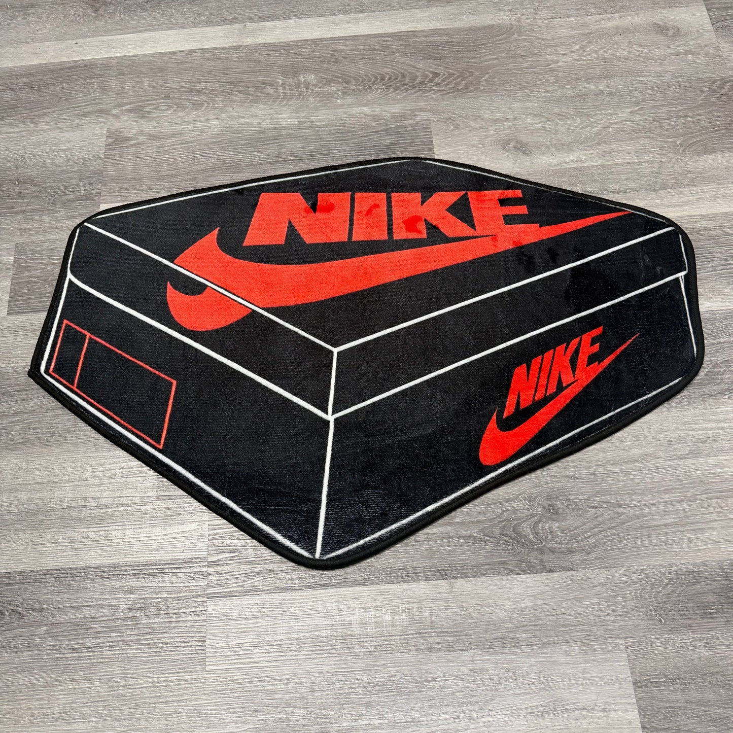 Nike Box Rug (Black/Red)