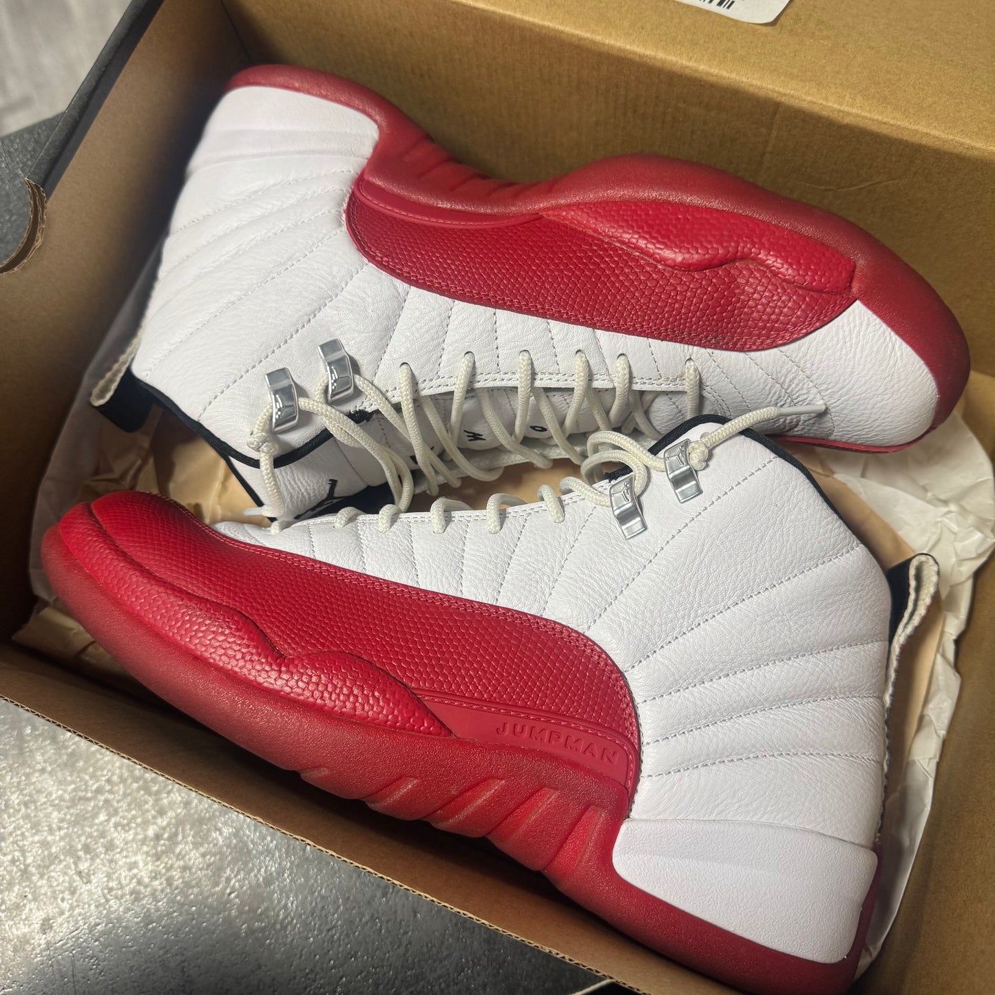 Jordan 12 Cherry / Preowned