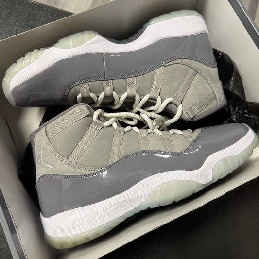 Jordan 11 Cool Grey / Preowned