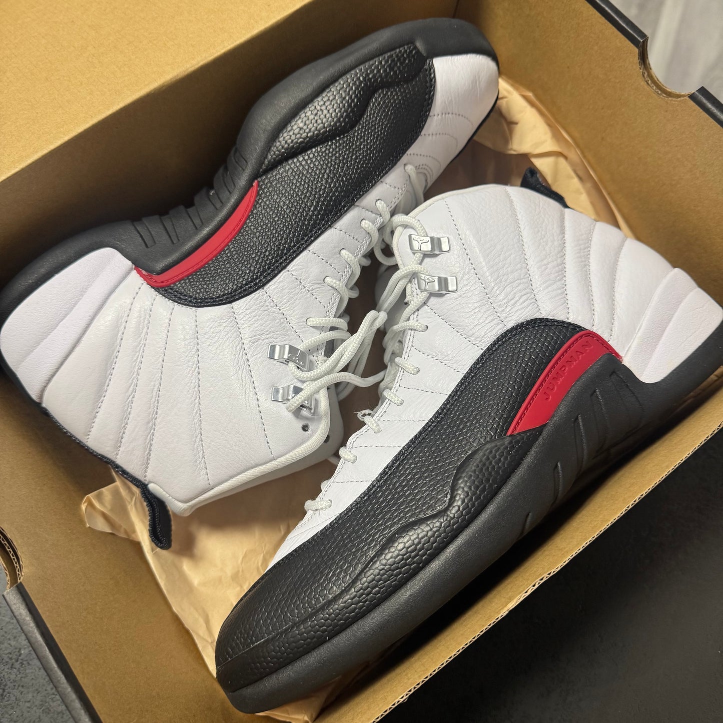 Jordan 12 Taxi Flip / Preowned