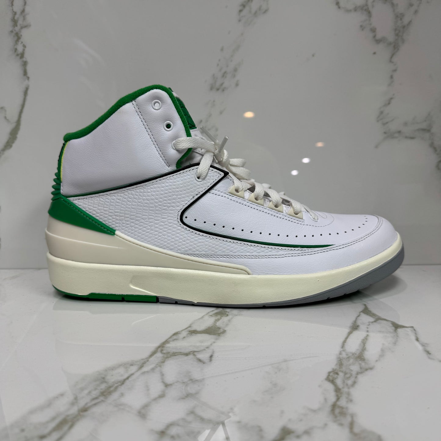 Jordan 2 Lucky Green / Brand New