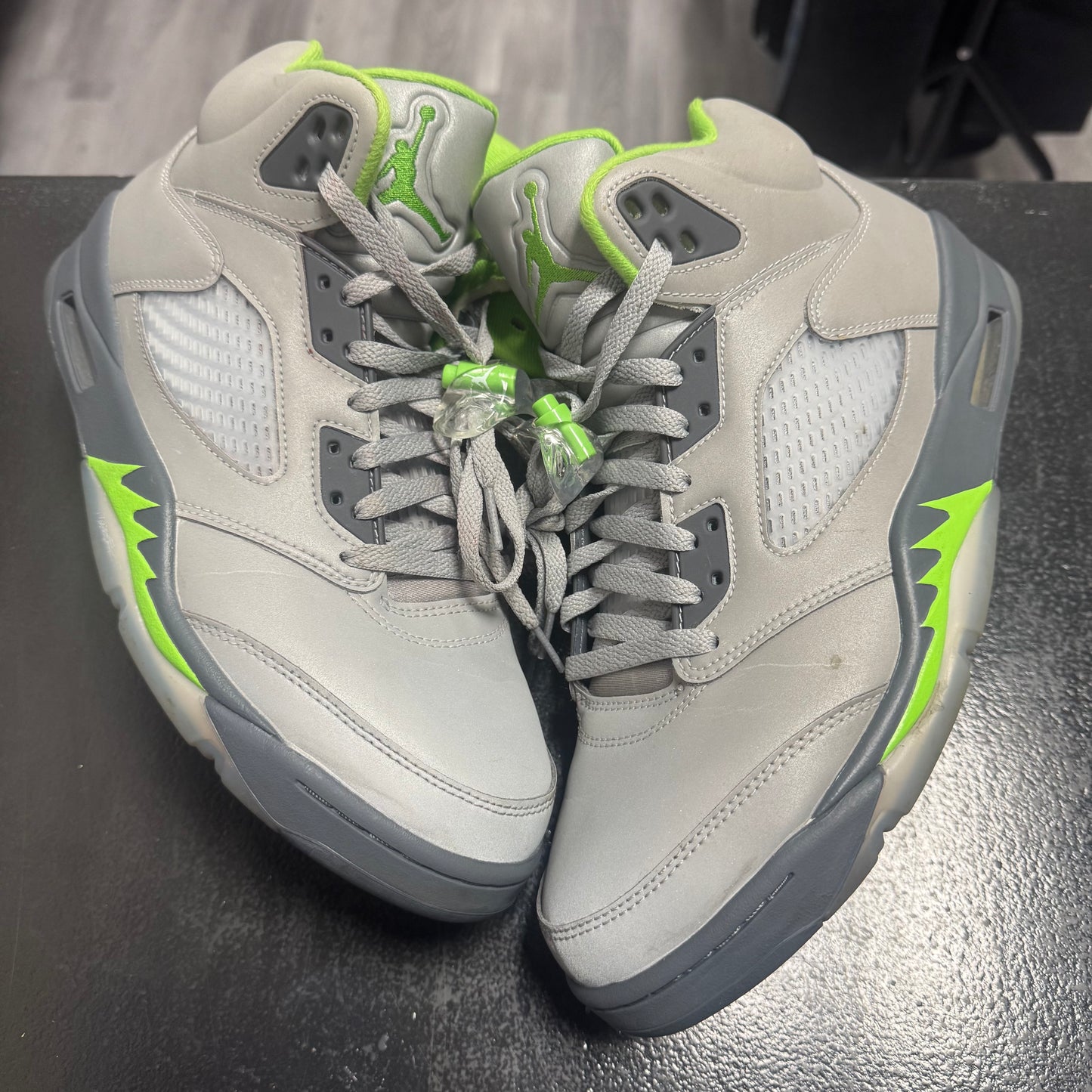 Jordan 5 Green Bean / Preowned