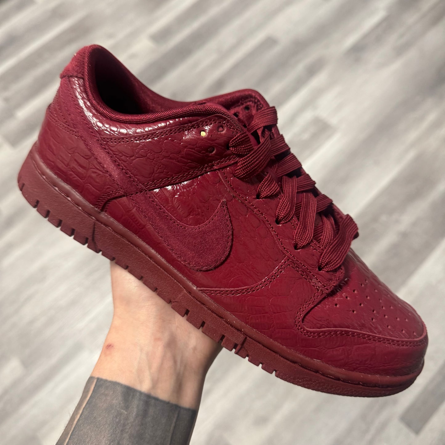 Dunk Low Crocodile Team Red / Brand New