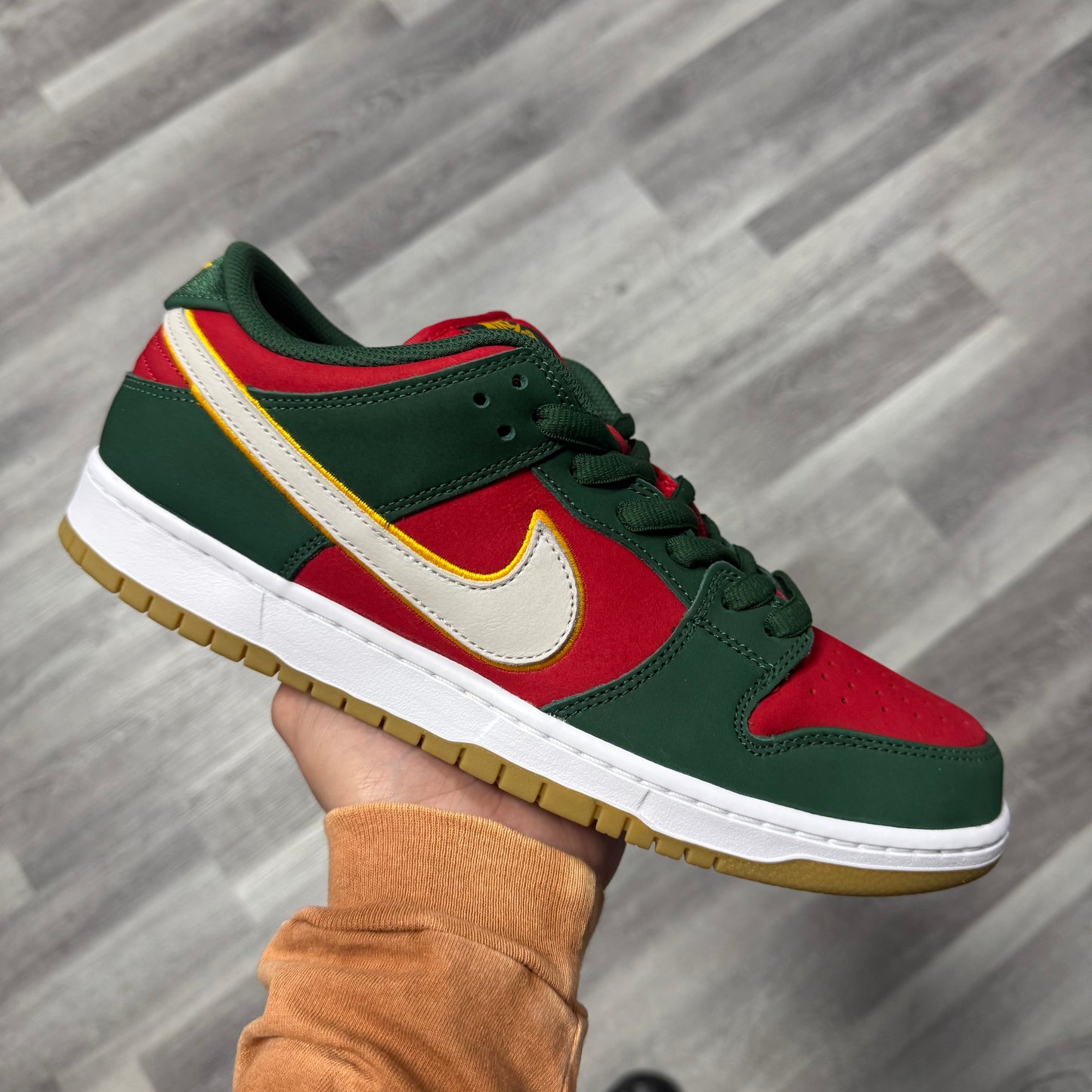 Dunk Low SB Seattle Supersonics / Brand New