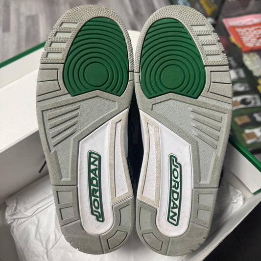 Jordan 3 Pine Green / Preowned
