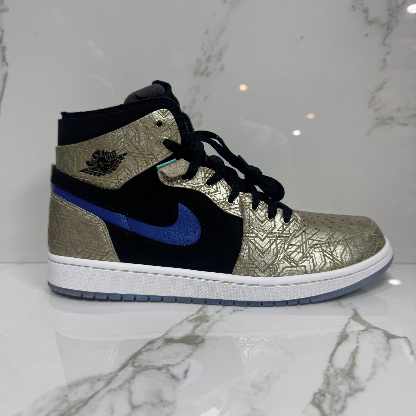 Jordan 1 Zoom Air CMFT Gold Laser / Brand New